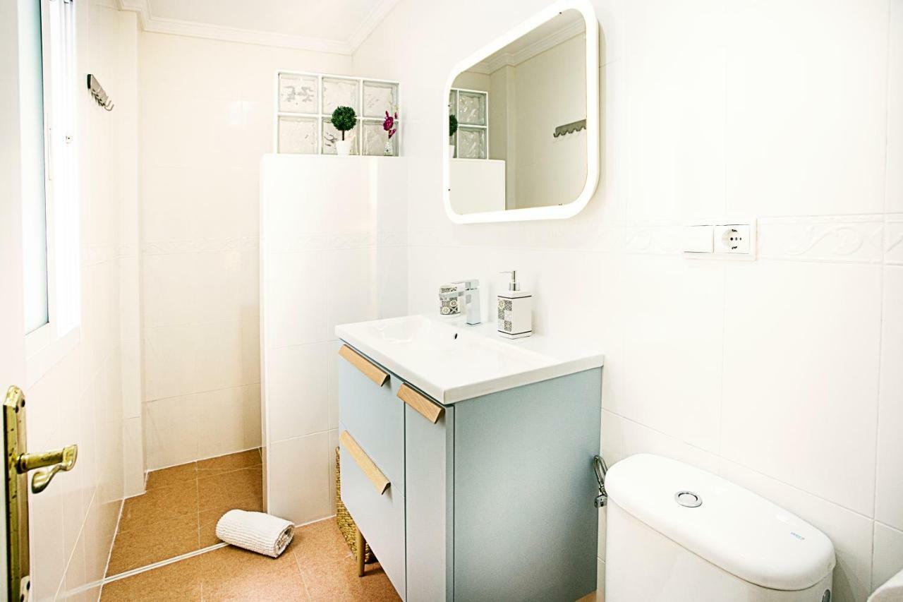 Hi Suite Malaga Centro Exterior foto